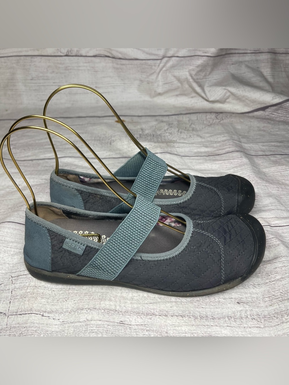 KEEN Women’s 9.5 Sienna Mary Jane Grey Flats Shoes